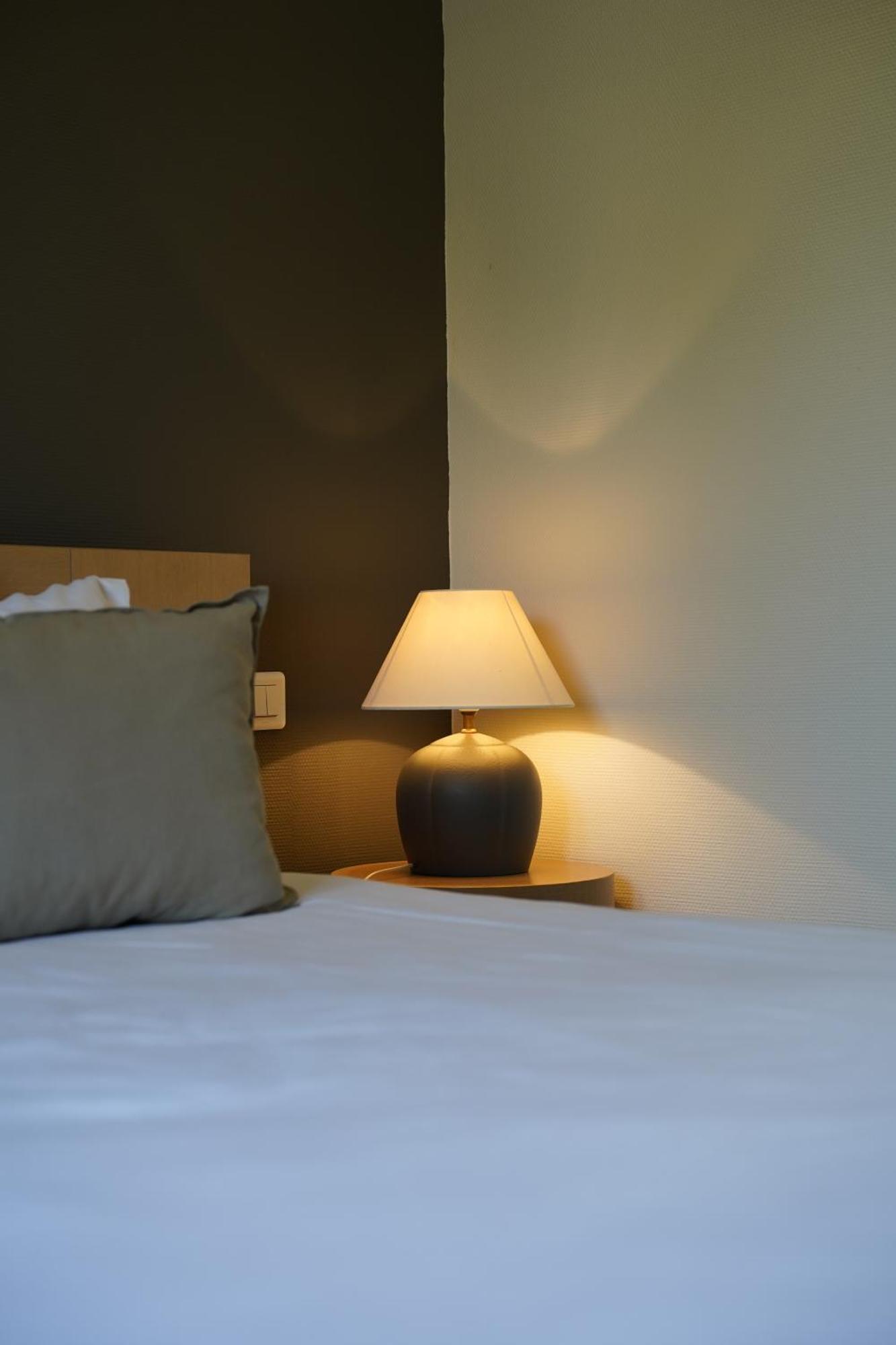 Le Pre Saint Germain Otel Louviers Dış mekan fotoğraf
